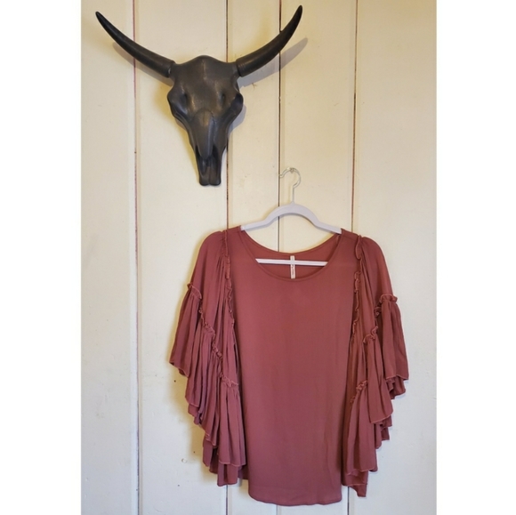 Gorgeous Ruffle Blouse - Picture 2 of 4